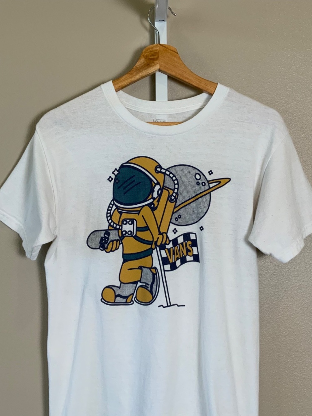 Vans Graphic Print Short Sleeve T-Shirts Lot of (3) View 4